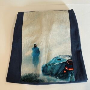 Uniqlo UT Blade Runner Gray T-Shirt